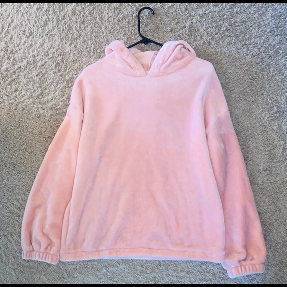 LC Lauren Conrad | Tops | Fuzzy Pink 